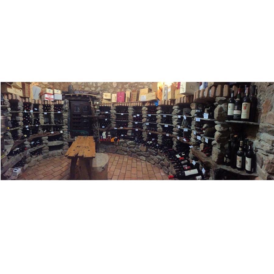 维拉普特祖 Il Castello酒店 外观 照片