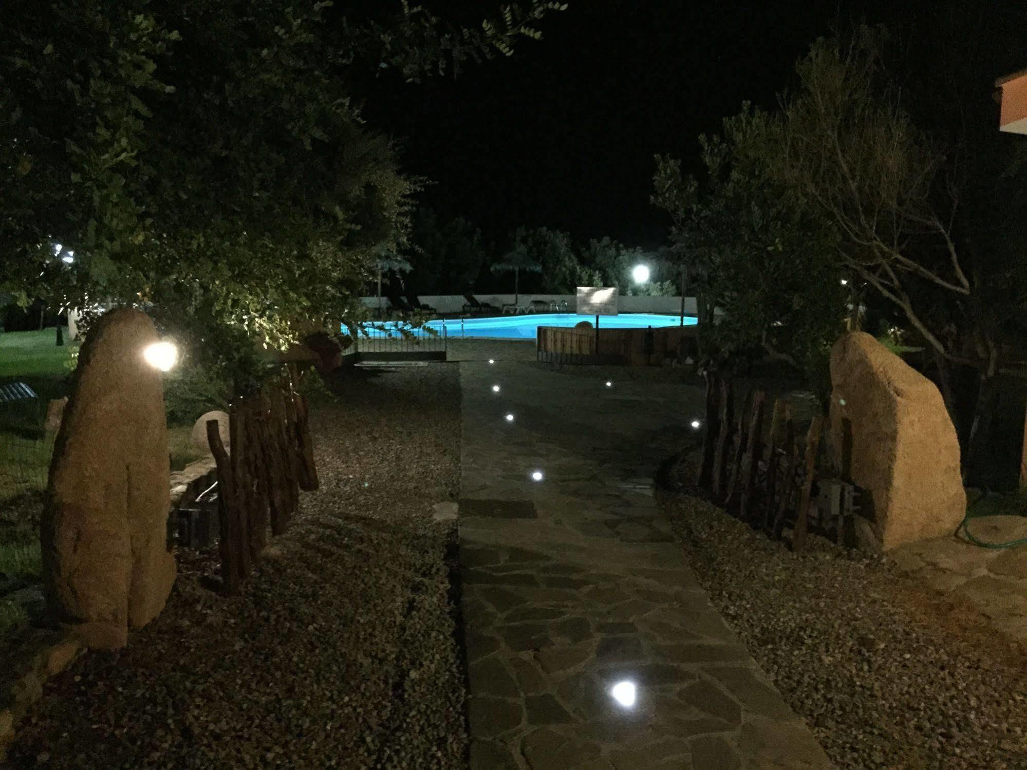 维拉普特祖 Il Castello酒店 外观 照片